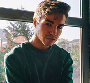 Вася @smpl_skin: 5 продуктов, которые помогают коже с акне