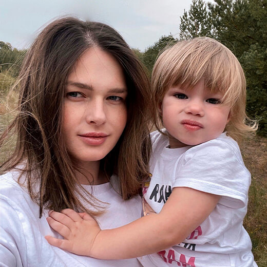 Ангелина и Лиза