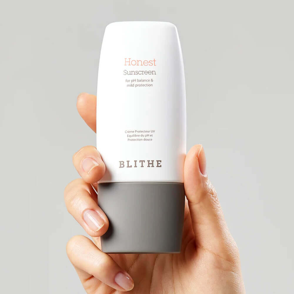 Солнцезащитный крем на химических фильтрах Blithe UV Protector Honest Sunscreen SPF50+ PA++++