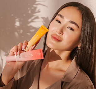 Почему косметика оставляет липкость и как от нее избавиться