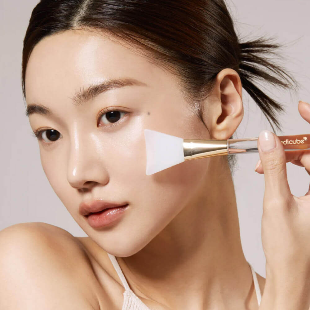 Косметический силиконовый шпатель medicube Jelly Brush