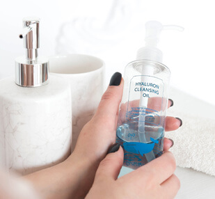 Новое видео на канале: Что такое гидрофильное масло?